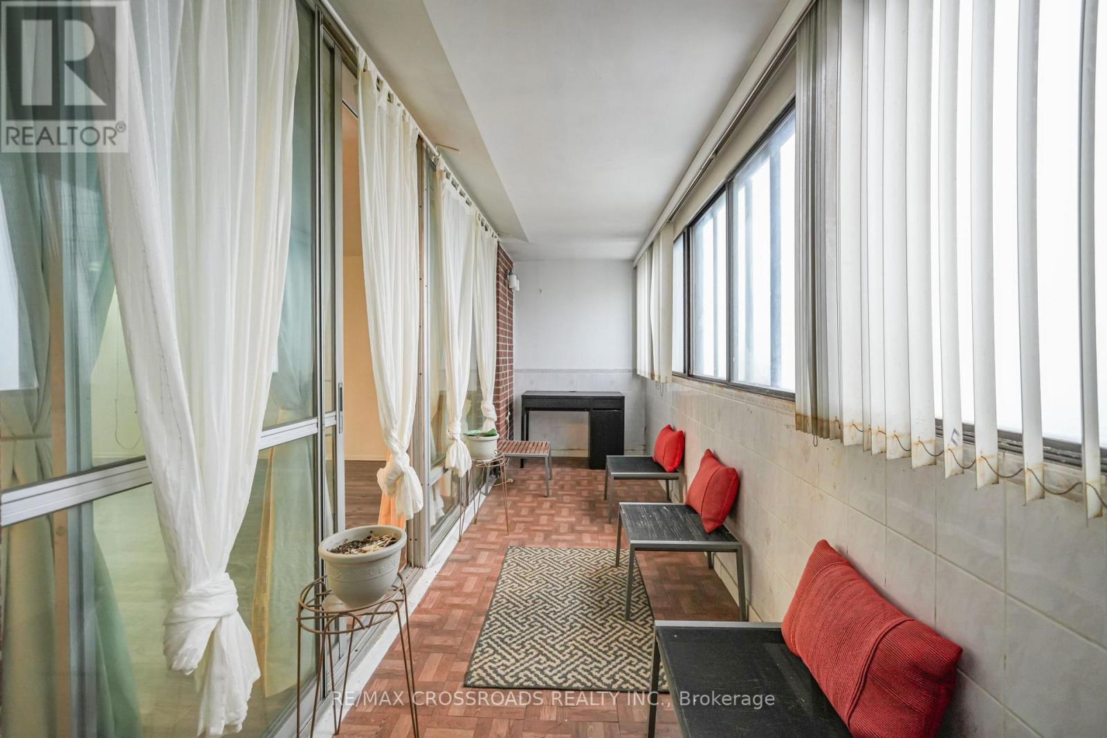 2616 - 5 Massey Square, Toronto, Ontario  M4C 5L6 - Photo 14 - E12650208