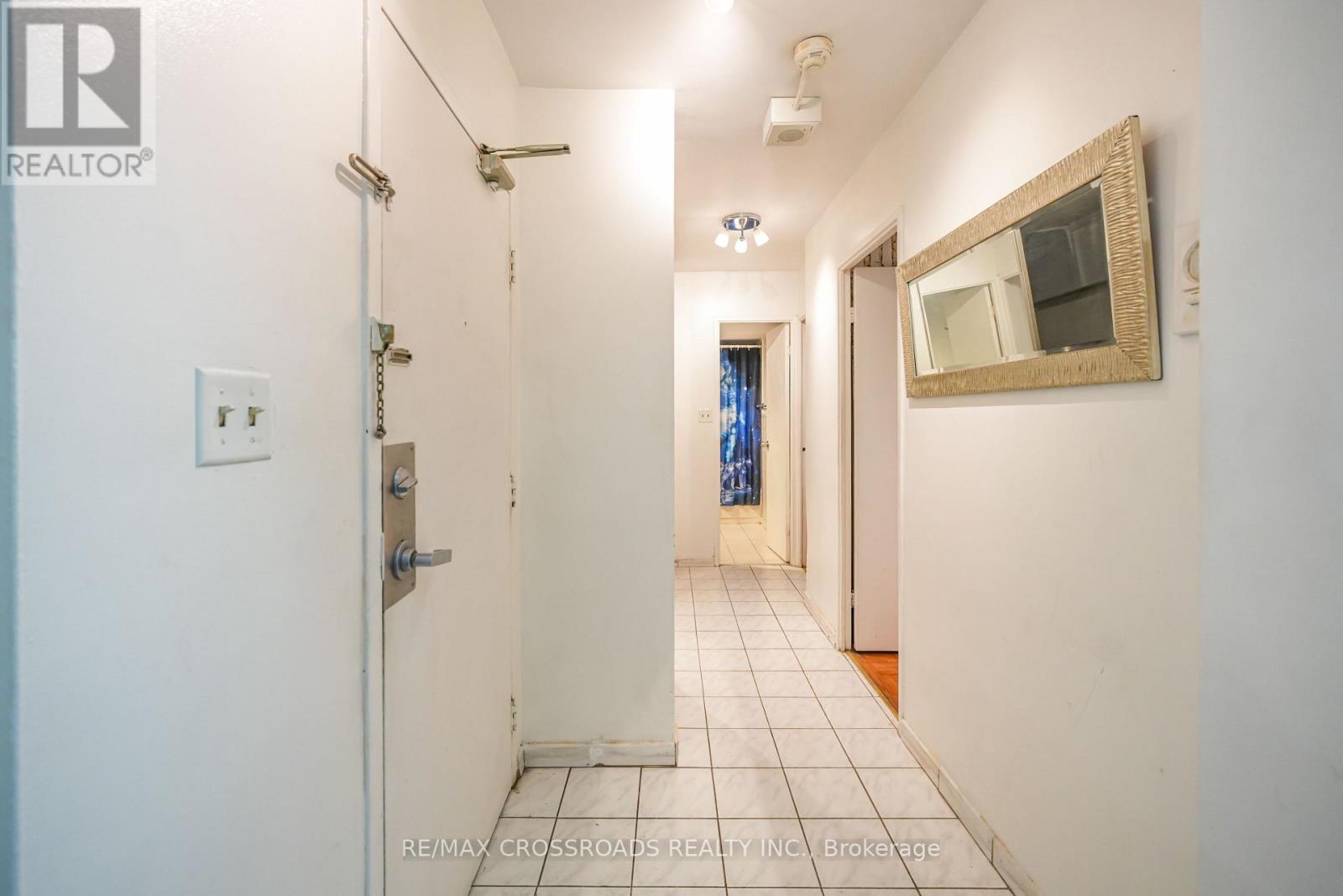 2616 - 5 Massey Square, Toronto, Ontario  M4C 5L6 - Photo 16 - E12650208