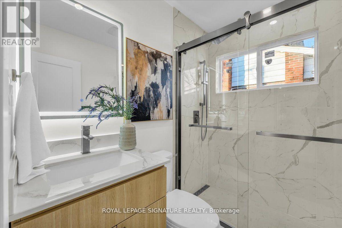 Main - 49 Ivordale Crescent, Toronto, Ontario  M1R 2W7 - Photo 16 - E12650216