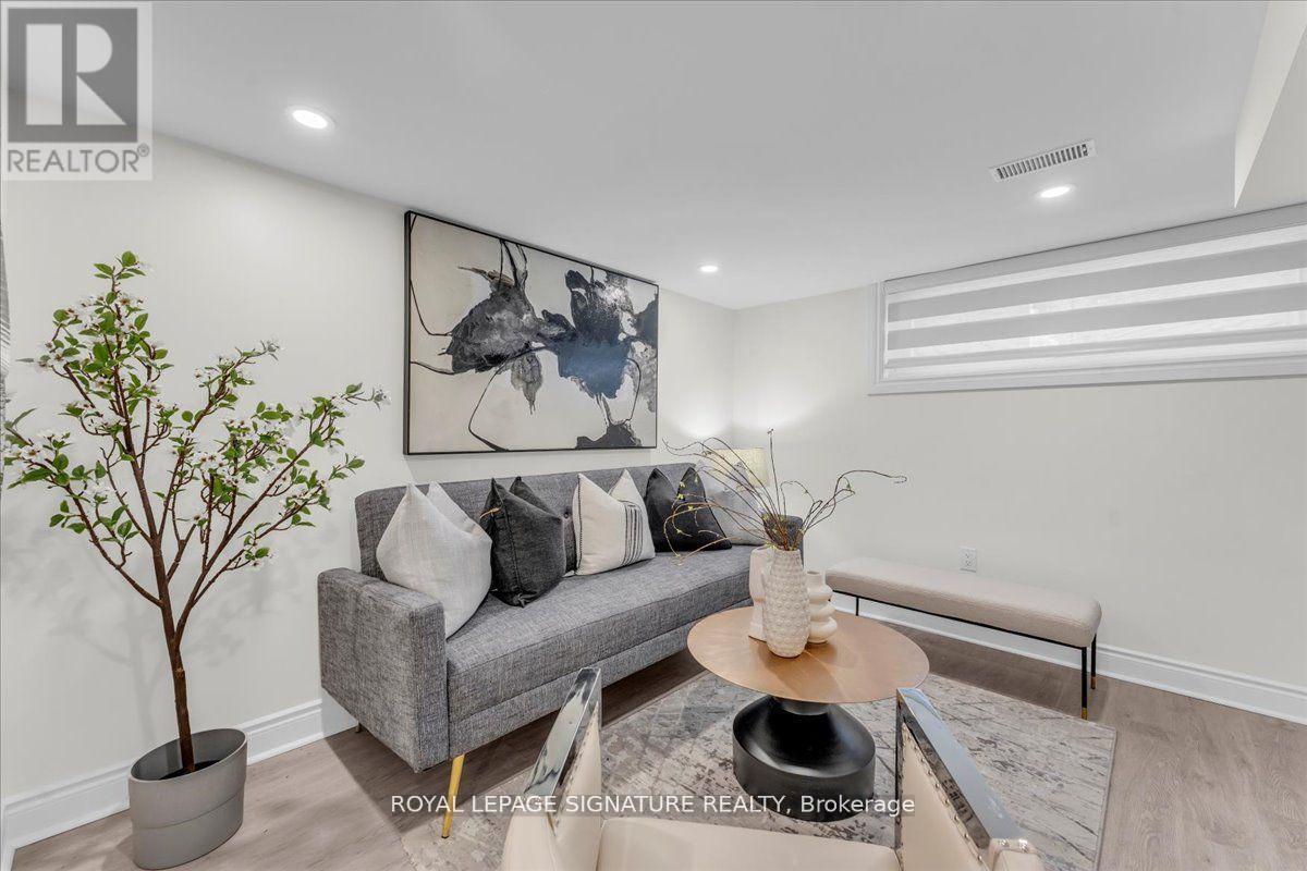 Main - 49 Ivordale Crescent, Toronto, Ontario  M1R 2W7 - Photo 22 - E12650216