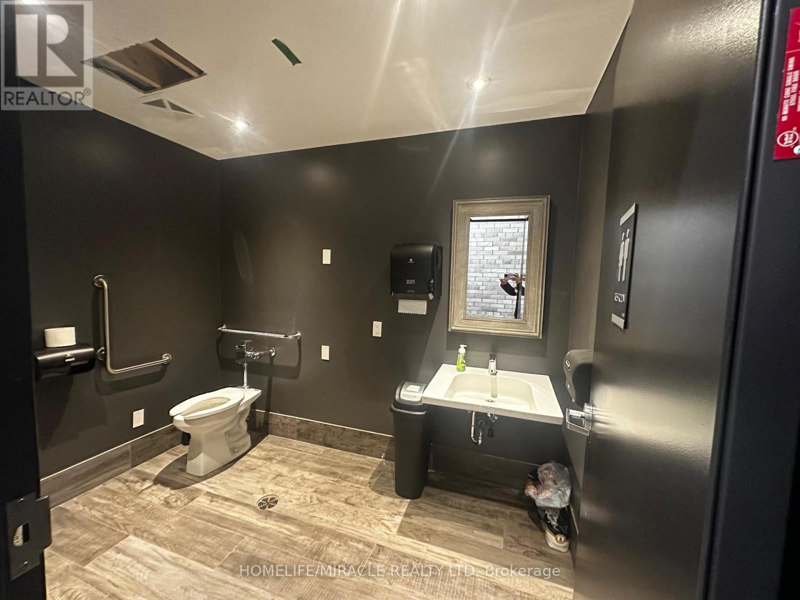 8a - 81 Zenway Boulevard, Vaughan, Ontario  L4H 0S5 - Photo 14 - N12650214