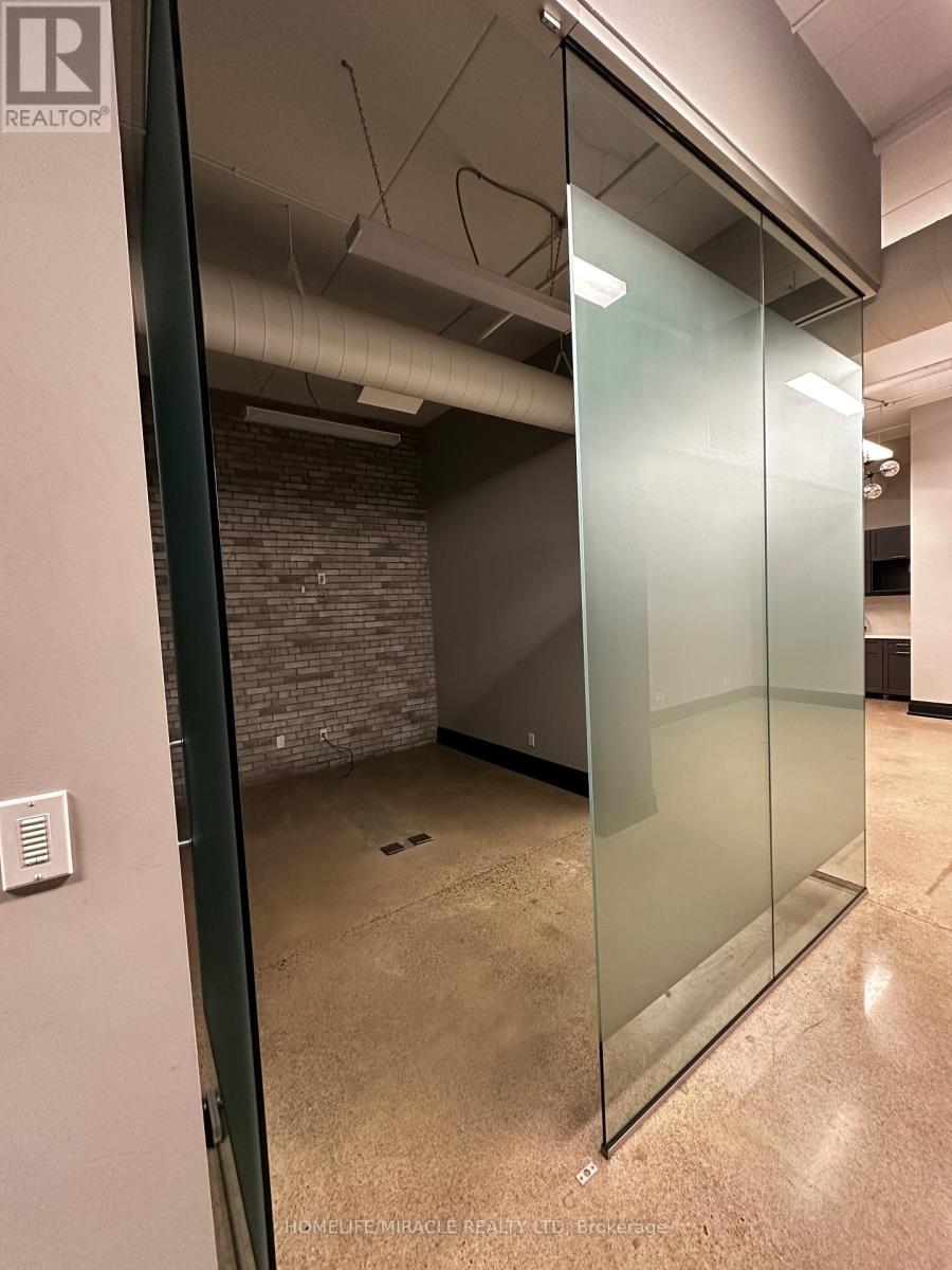 8a - 81 Zenway Boulevard, Vaughan, Ontario  L4H 0S5 - Photo 17 - N12650214