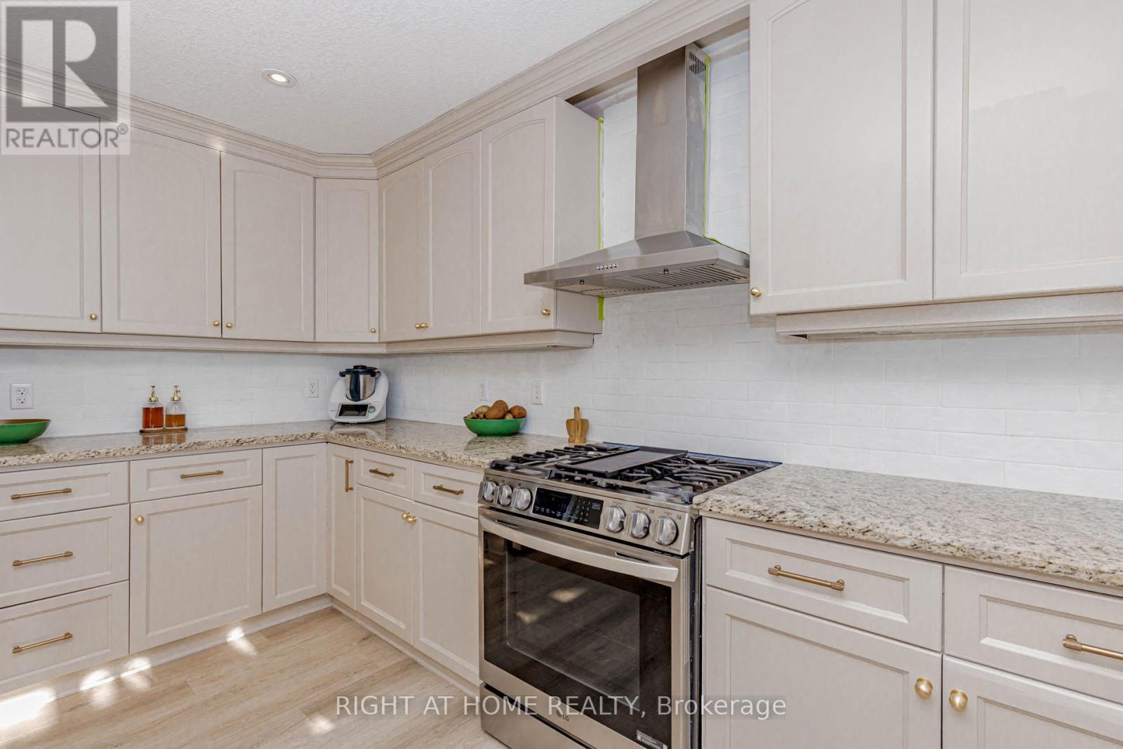 52 Schmidt Drive, Wellington North, Ontario  N0G 1A0 - Photo 19 - X12650210