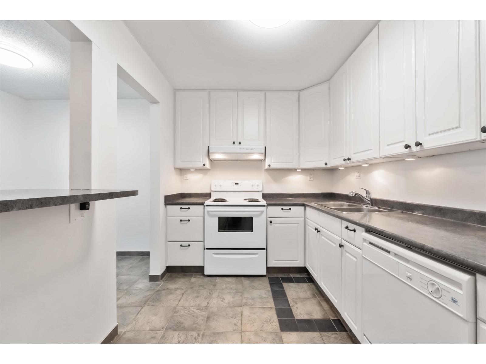 317 13364 102 Avenue, Surrey, British Columbia  V3T 5L8 - Photo 11 - R3074972