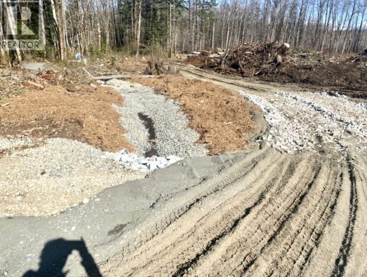 2201 Ronson Rd, Courtenay, British Columbia  V9N 9K2 - Photo 42 - 956346