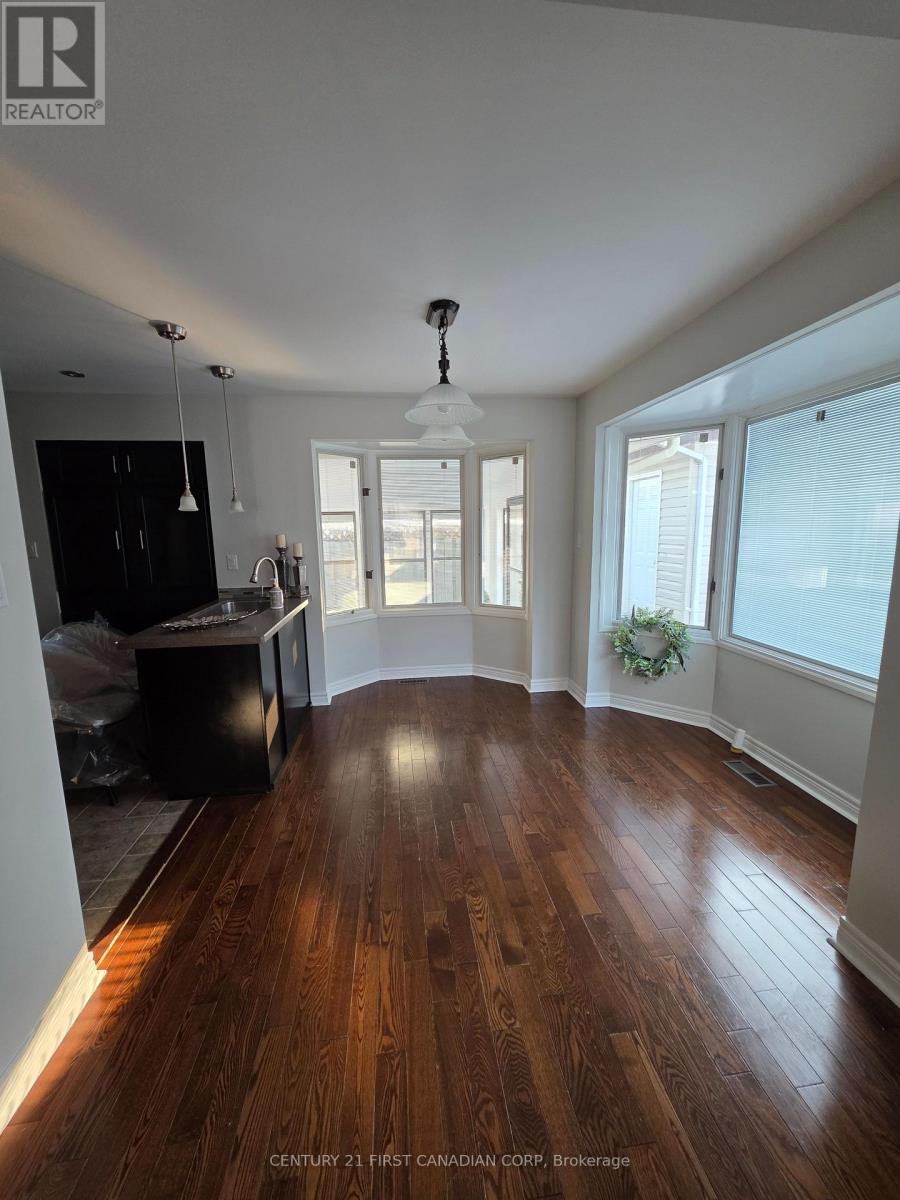 93 Cayuga Crescent, London East, Ontario  N5V 2W8 - Photo 7 - X12650254