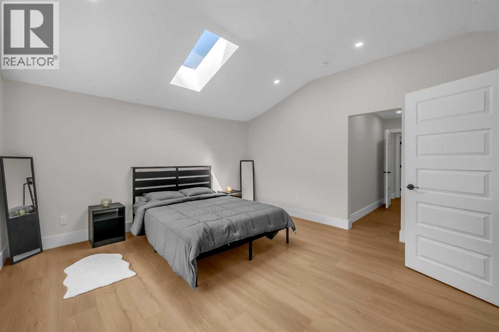 9819 2 Street Se, Calgary, Alberta  T2J 0W3 - Photo 18 - A2257273