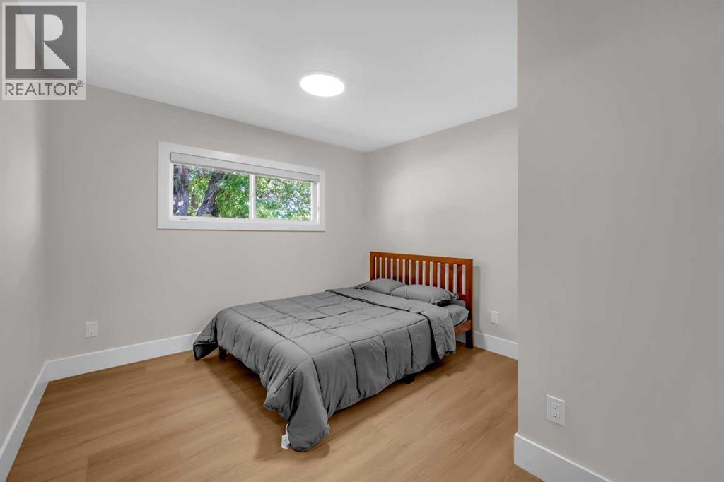 9819 2 Street Se, Calgary, Alberta  T2J 0W3 - Photo 26 - A2257273