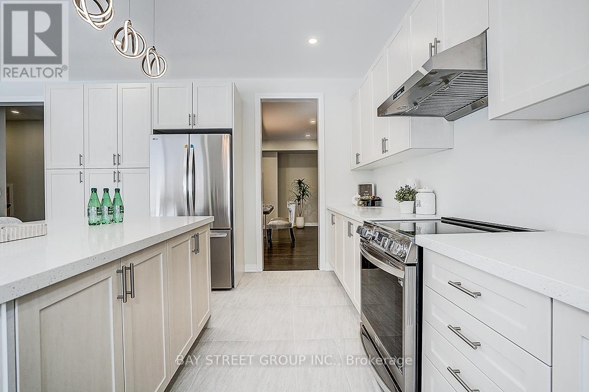 1580 Sharpe Street, Innisfil, Ontario  L9S 0R3 - Photo 21 - N12650238