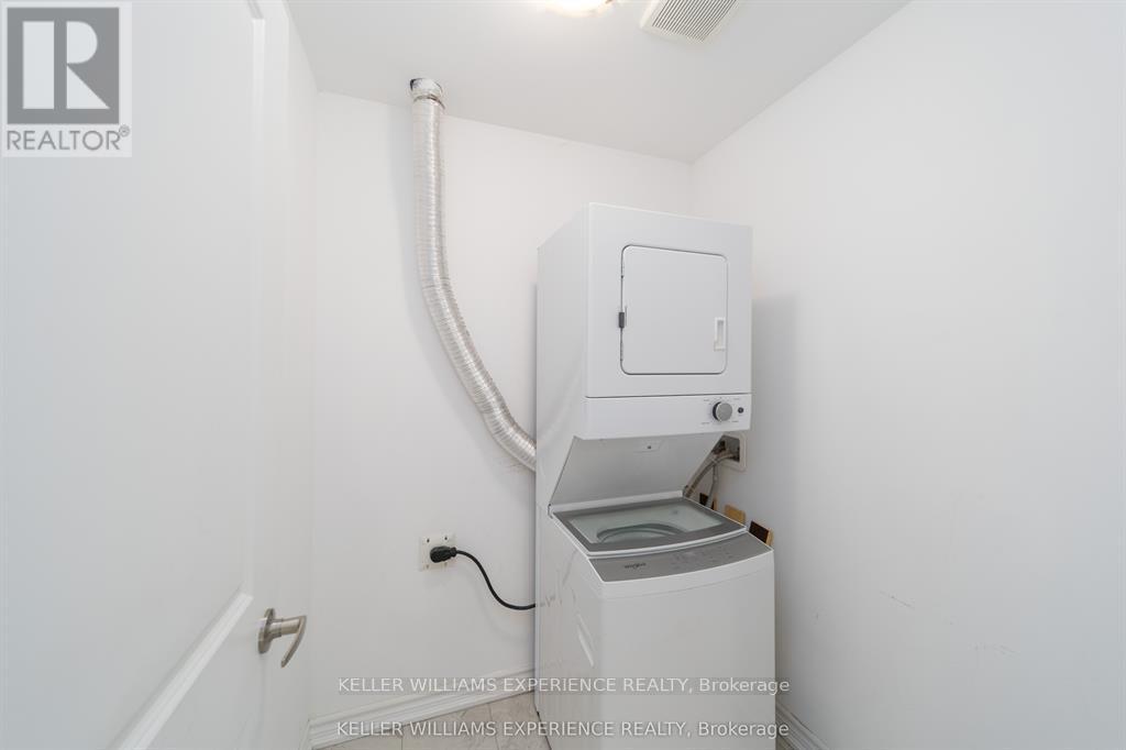 25 Tobias Lane, Barrie, Ontario  L9J 0T8 - Photo 15 - S12650232