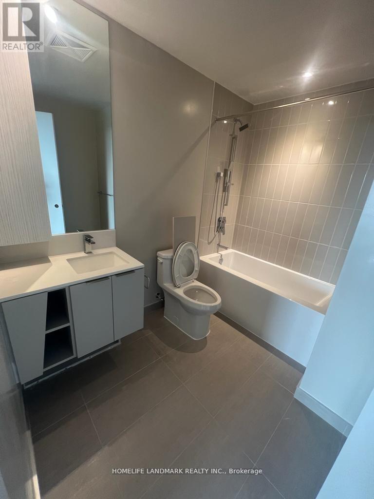 5605 - 3900 Confederation Parkway, Mississauga, Ontario  L5B 0M3 - Photo 10 - W12650244