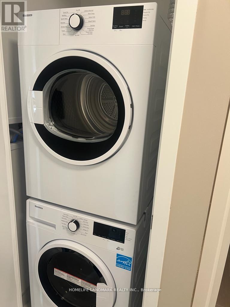 5605 - 3900 Confederation Parkway, Mississauga, Ontario  L5B 0M3 - Photo 12 - W12650244