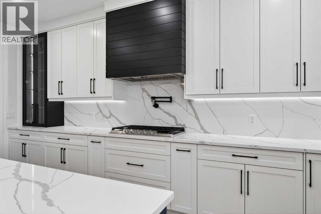 95 South Shore Road, Chestermere, Alberta  T1X 2S2 - Photo 8 - A2275992