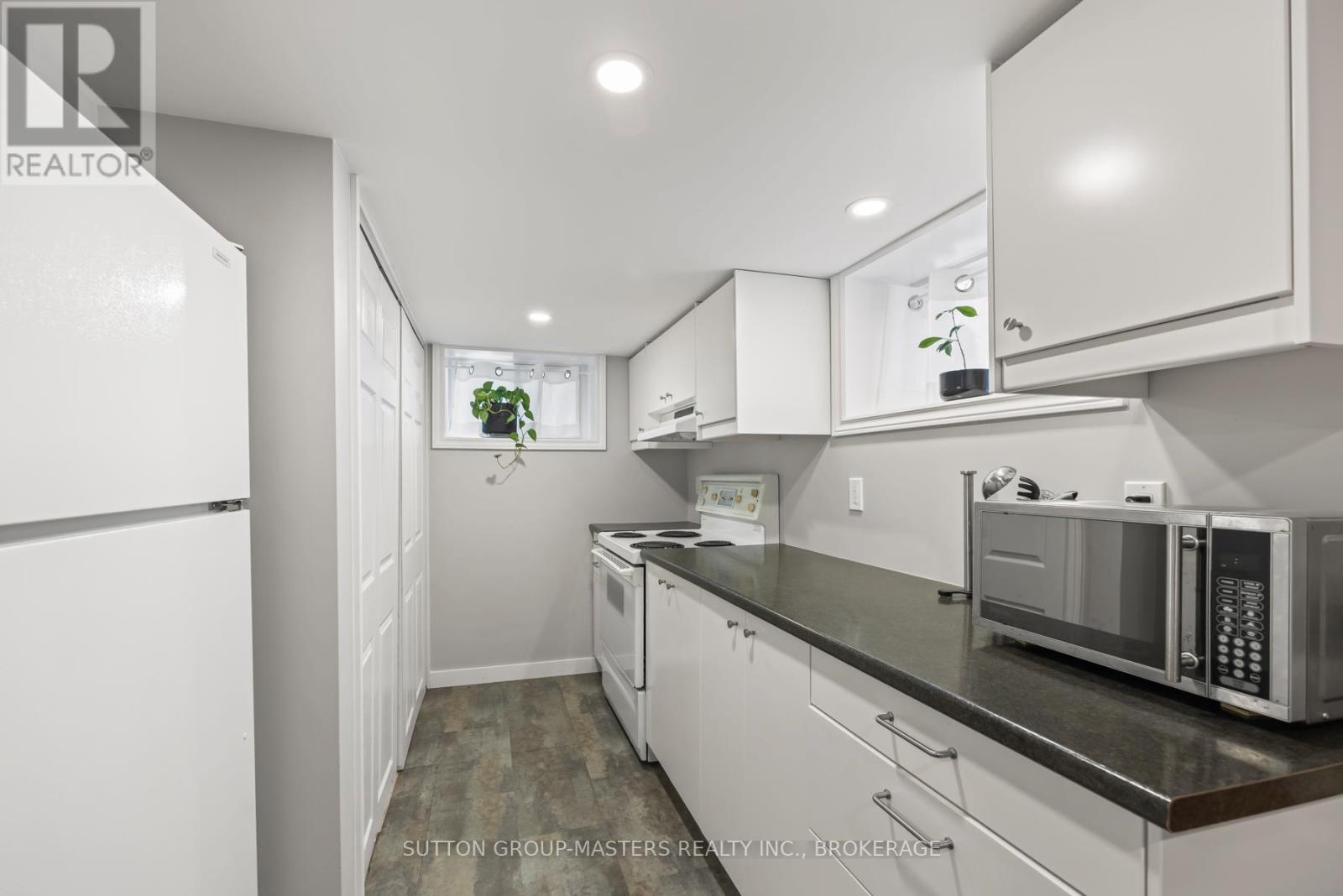 4 Bishop Street, Kingston, Ontario  K7M 3P4 - Photo 44 - X12650258