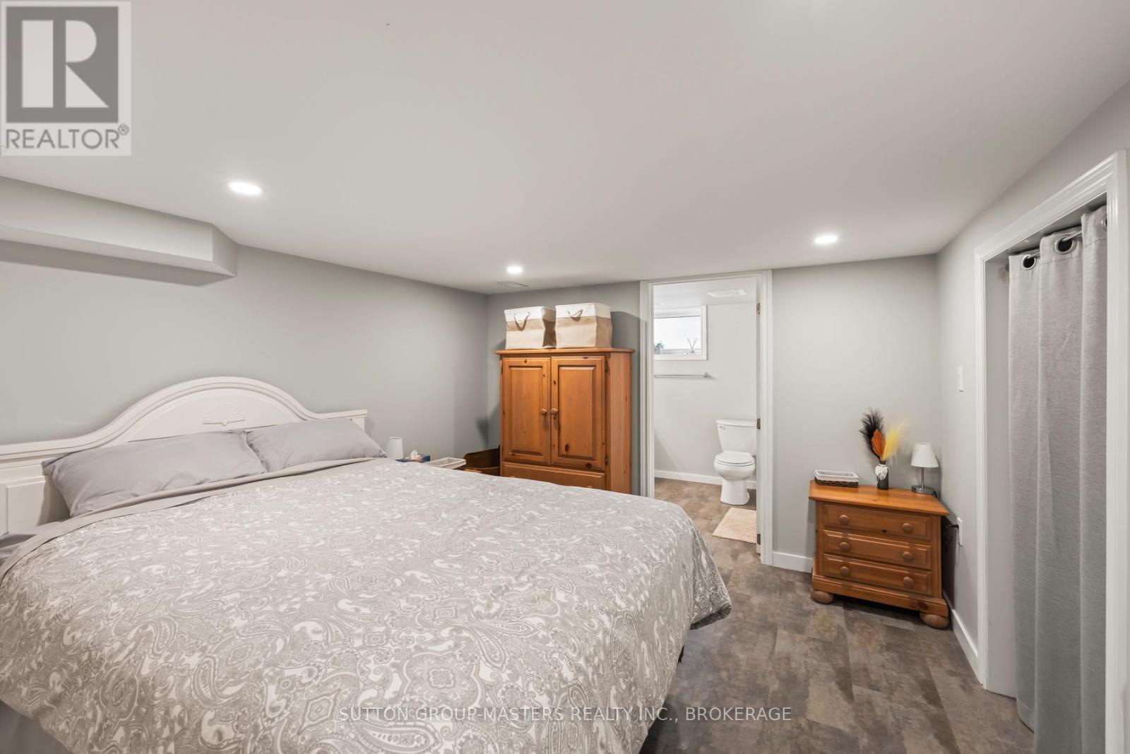 4 Bishop Street, Kingston, Ontario  K7M 3P4 - Photo 46 - X12650258