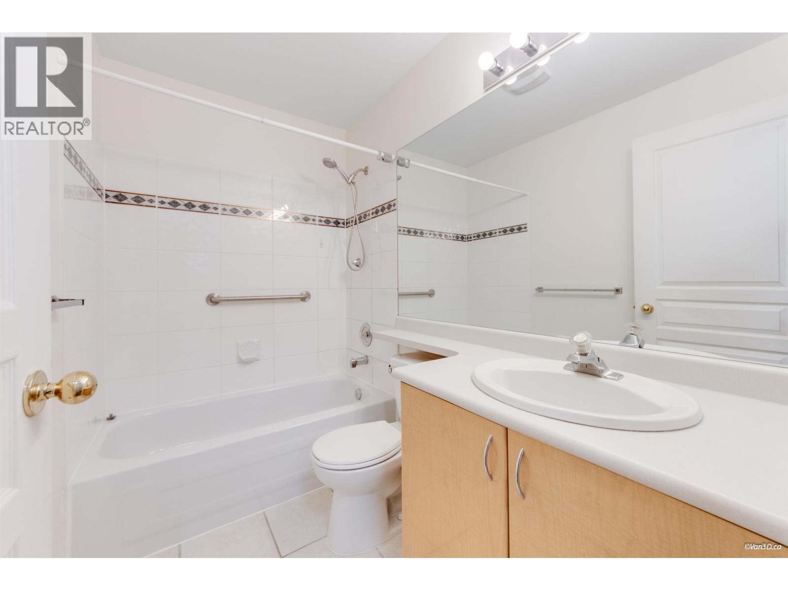 210 4989 Duchess Street, Vancouver, British Columbia  V5R 6E5 - Photo 11 - R3074860