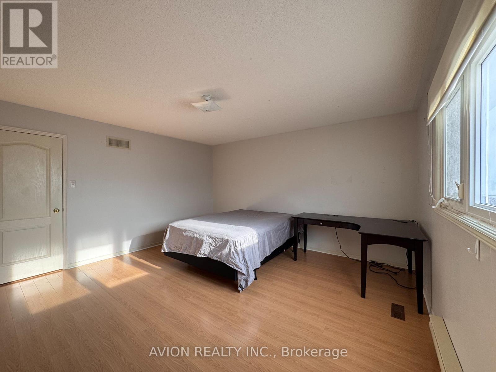 Room A - 15 Cantertrot Court, Vaughan, Ontario  L4J 7X7 - Photo 2 - N12650260
