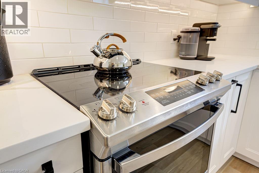 1456 Olga Drive Unit# 1, Burlington, Ontario  L7S 1L5 - Photo 8 - 40792928