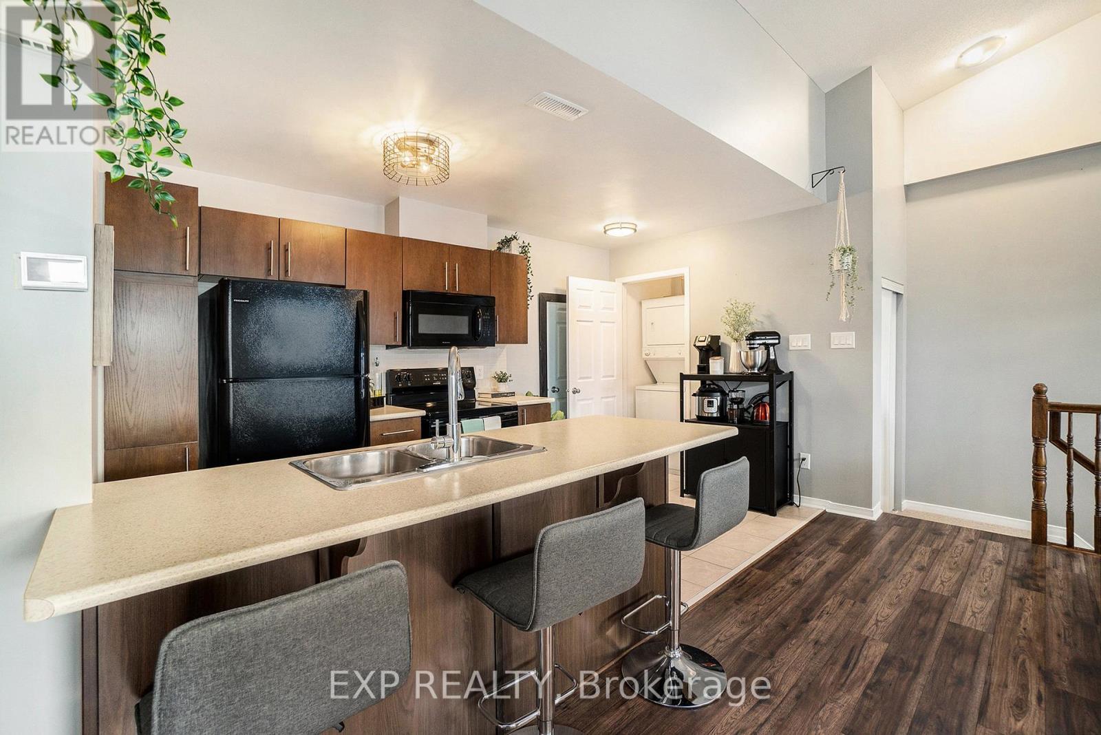 I - 105 Artesa Private, Ottawa, Ontario  K2S 0J8 - Photo 6 - X12650266