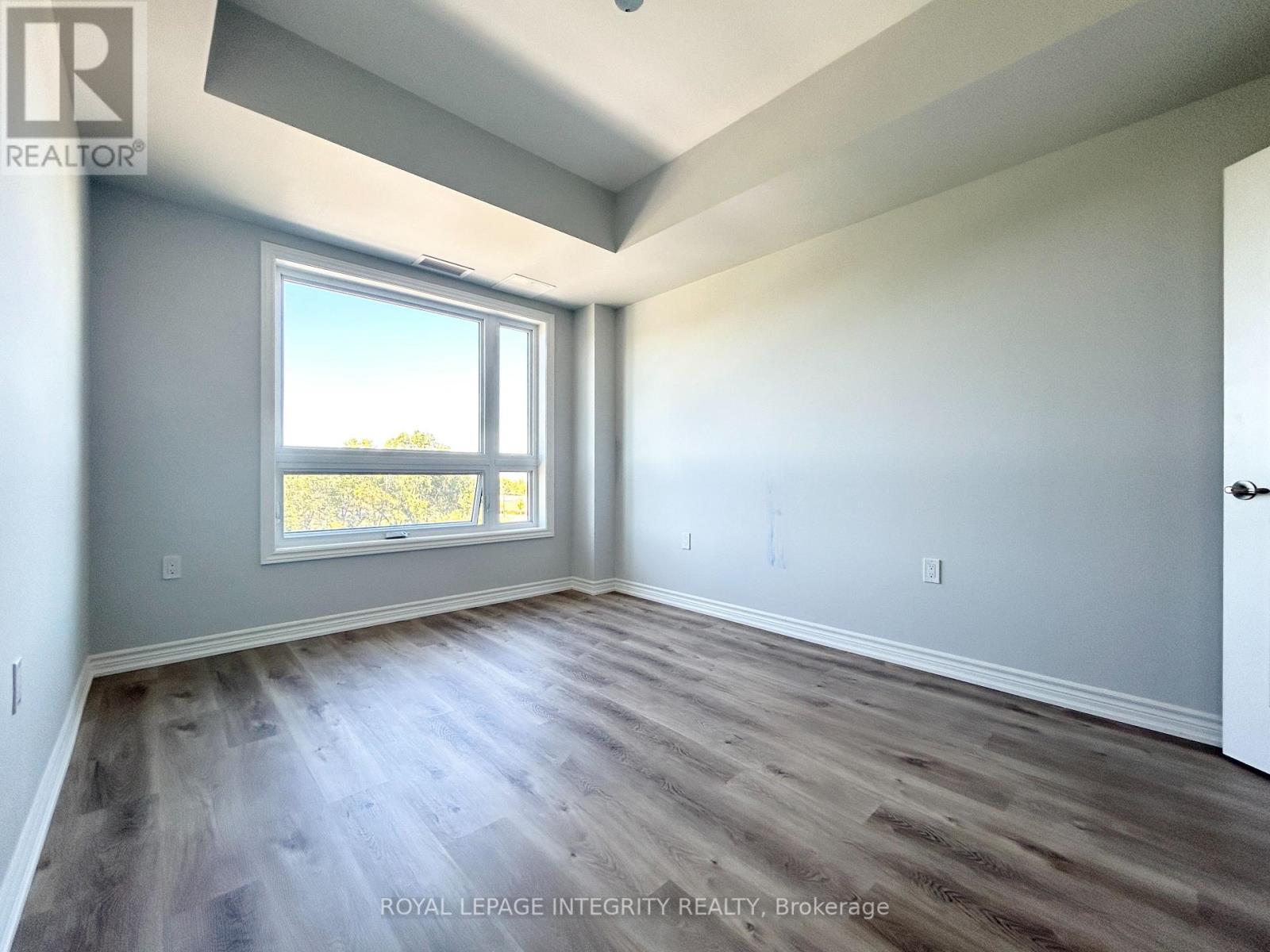 415 - 397 Codd's Road E, Hamilton, Ontario  K1K 5C7 - Photo 11 - X12650270