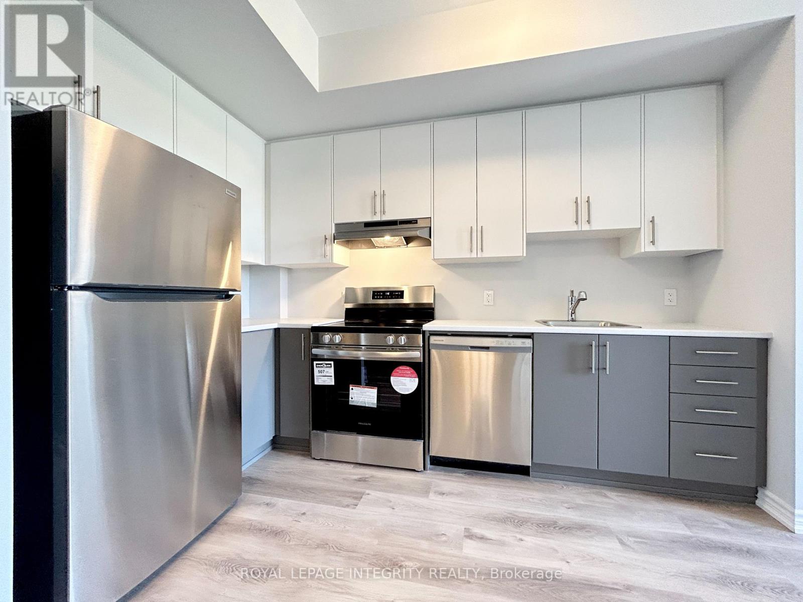 415 - 397 Codd's Road E, Hamilton, Ontario  K1K 5C7 - Photo 8 - X12650270