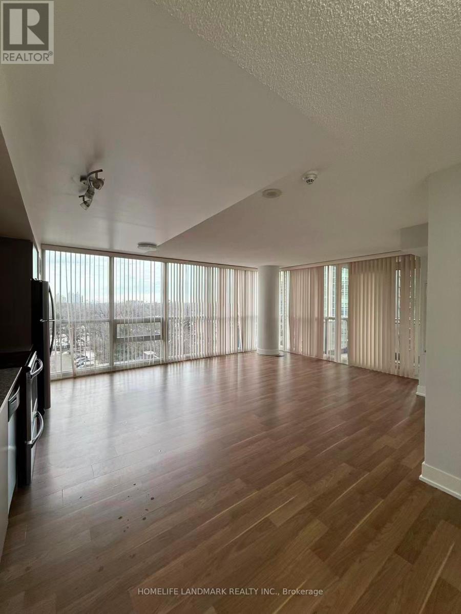 809 - 23 SHEPPARD AVENUE E, Toronto, Ontario