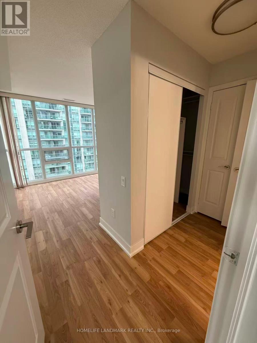 809 - 23 Sheppard Avenue E, Toronto, Ontario  M2N 0C8 - Photo 4 - C12650268