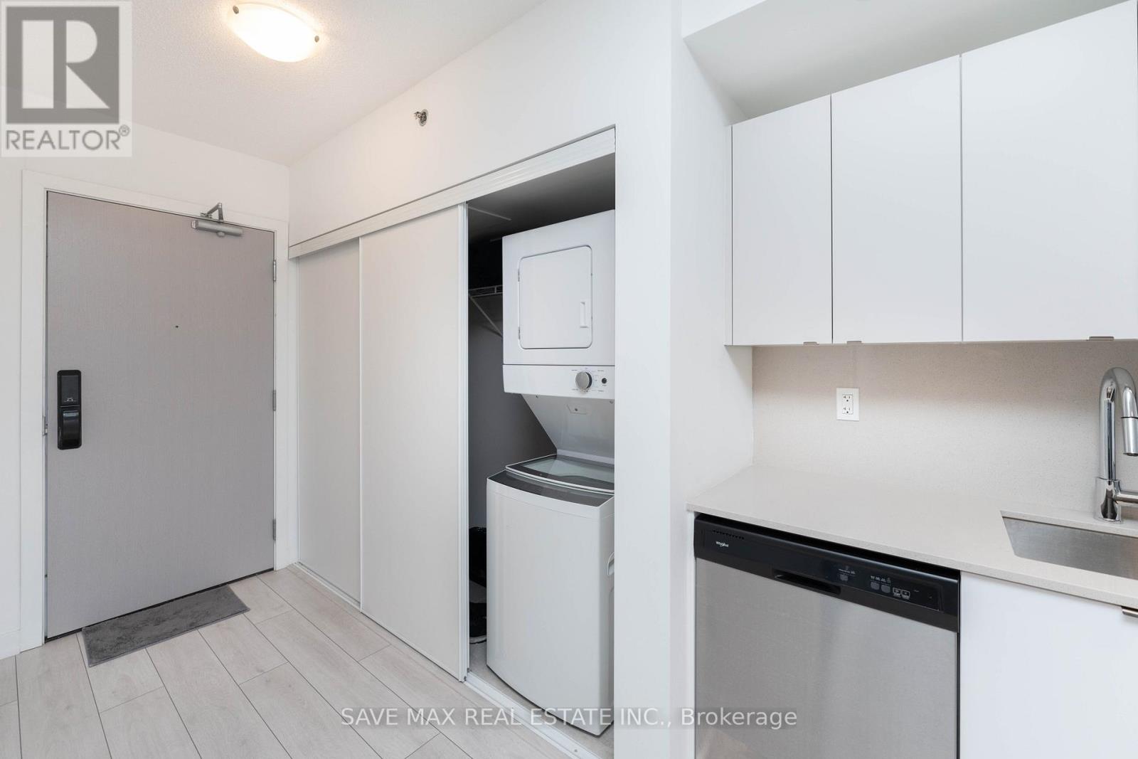 B317 - 3200 Dakota Common, Burlington, Ontario  L7M 2A7 - Photo 6 - W12650276