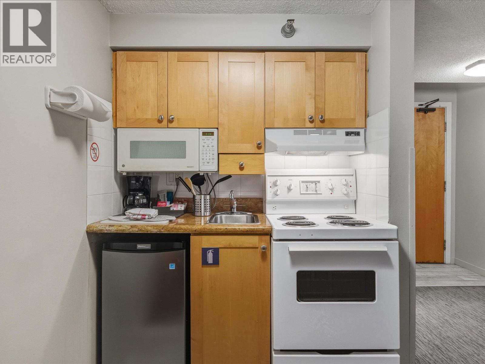 361 4429 Sundial Place, Whistler, British Columbia  V8E 1G8 - Photo 9 - R3074976