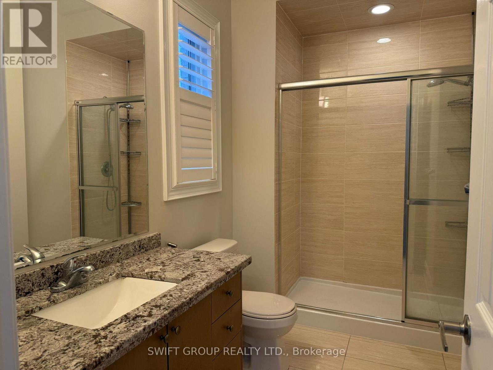 Upper - 43 Martin Byrne Drive, Brampton, Ontario  L6P 4C2 - Photo 10 - W12650278