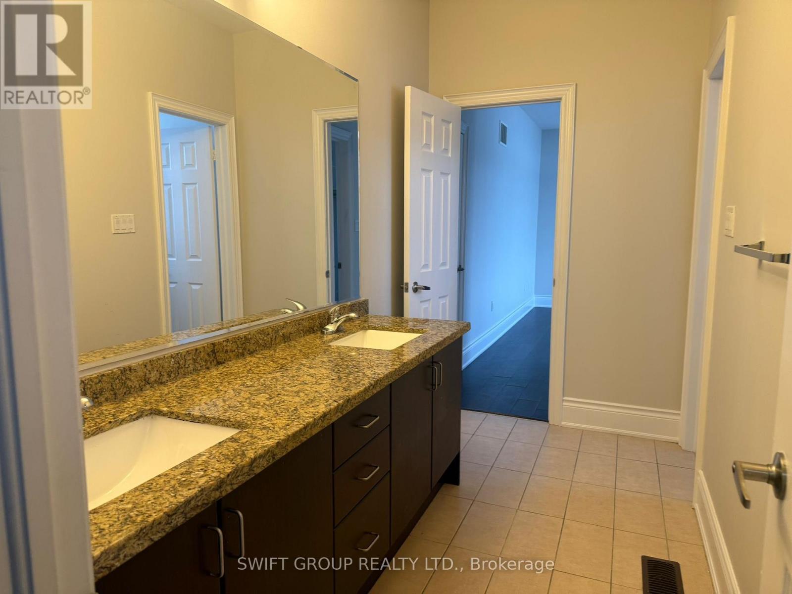 Upper - 43 Martin Byrne Drive, Brampton, Ontario  L6P 4C2 - Photo 22 - W12650278