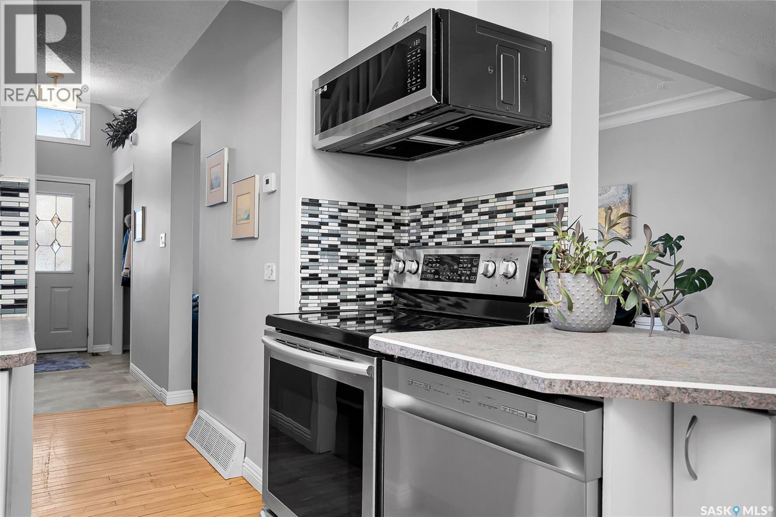 235 J Avenue N, Saskatoon, Saskatchewan  S7L 2J9 - Photo 16 - SK025894