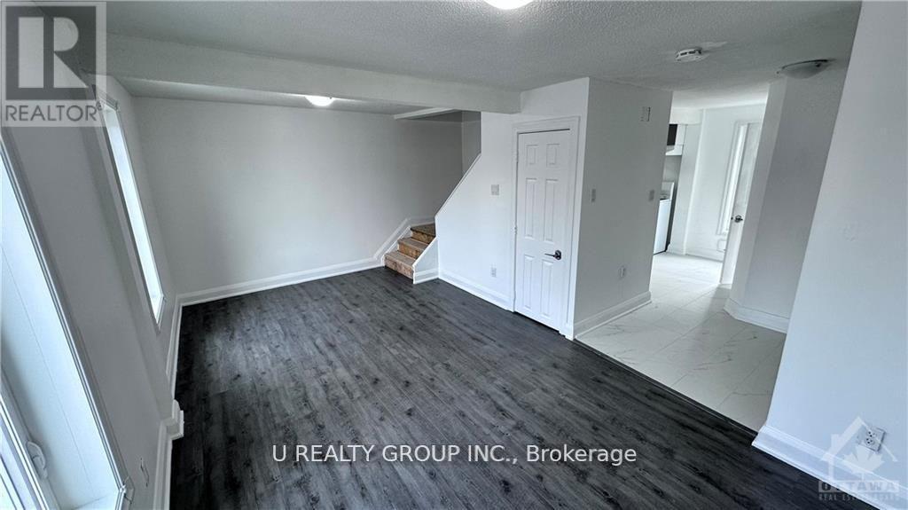 281 Palace Street, Ottawa, Ontario  K1L 7V5 - Photo 9 - X12650290