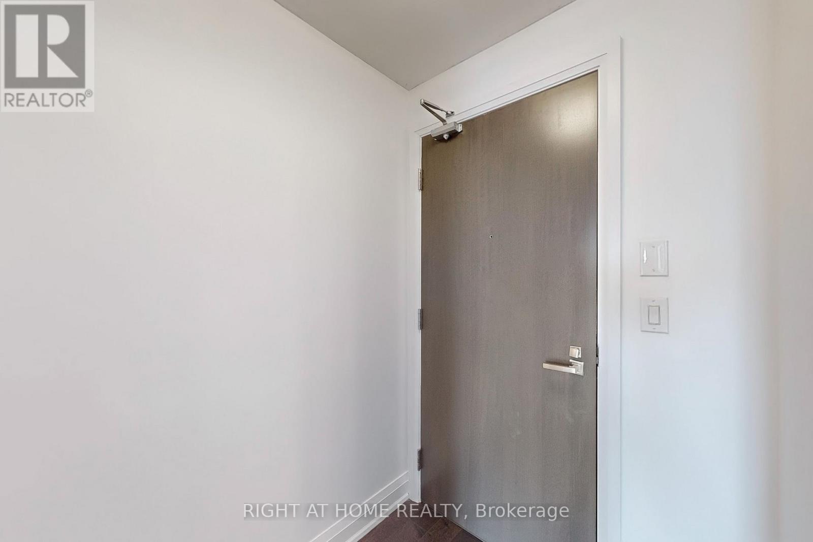 1127 - 7161 Yonge Street, Markham, Ontario  L3T 0C8 - Photo 27 - N12650288