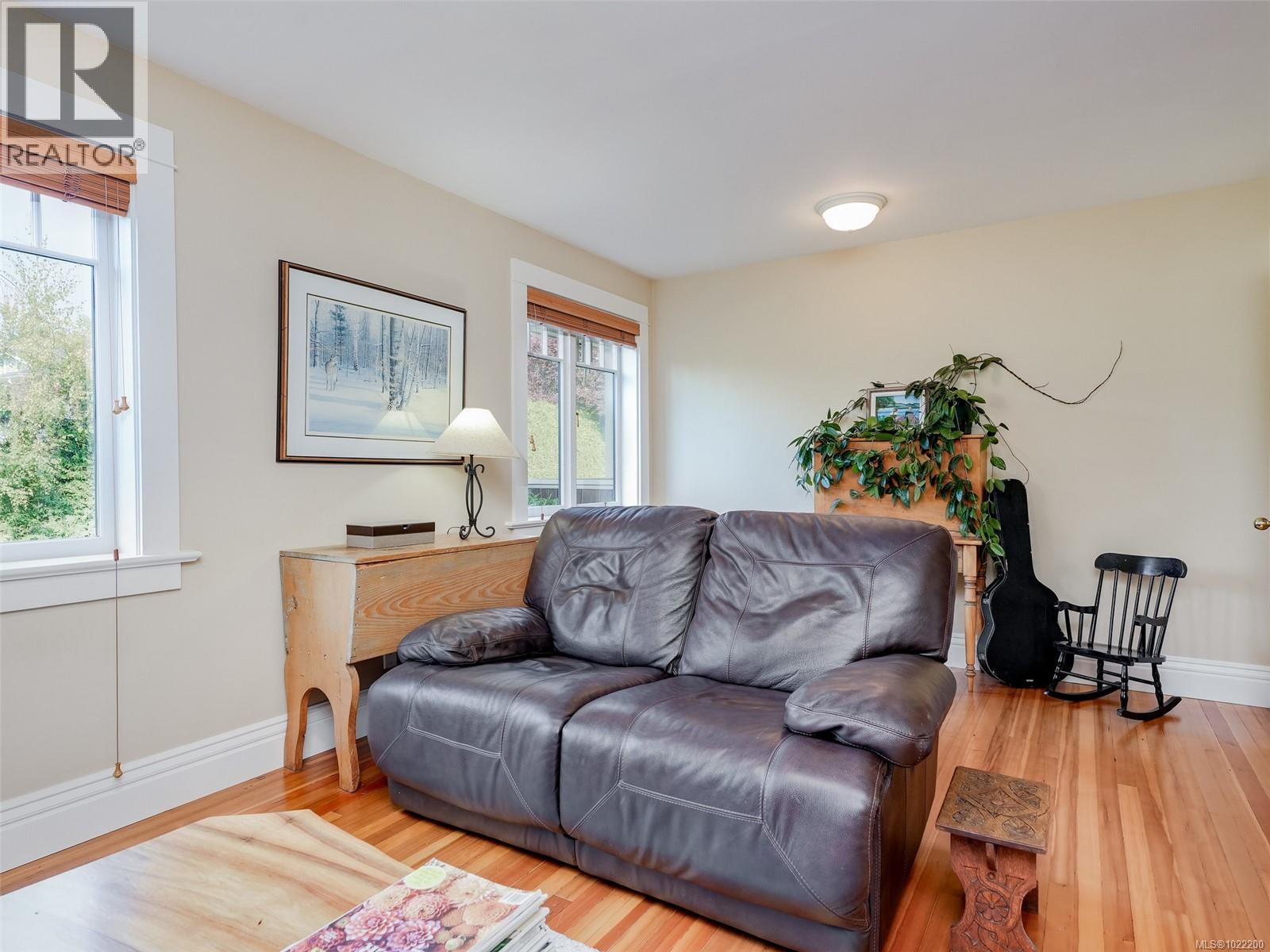 1974 Hovey Rd, Central Saanich, British Columbia  V8M 1V8 - Photo 38 - 1022200