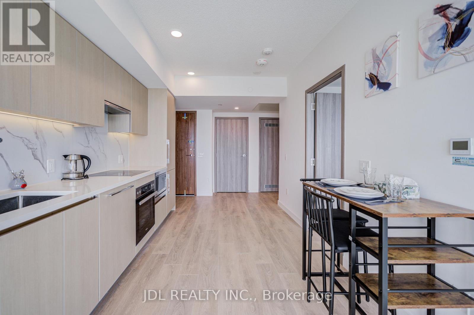 5112 - 1 Concord Cityplace Way, Toronto, Ontario  M5V 0X3 - Photo 12 - C12650292