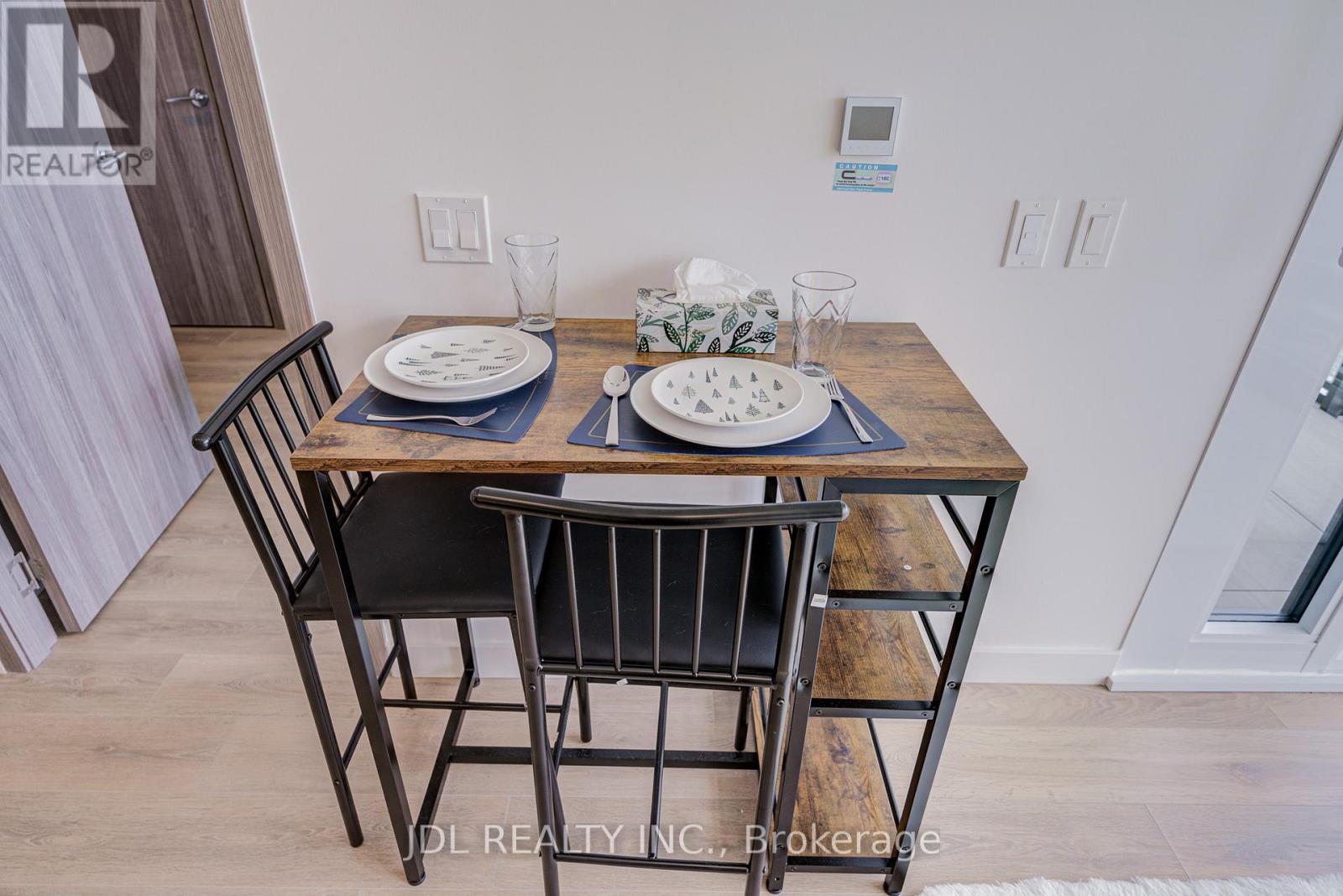 5112 - 1 Concord Cityplace Way, Toronto, Ontario  M5V 0X3 - Photo 16 - C12650292