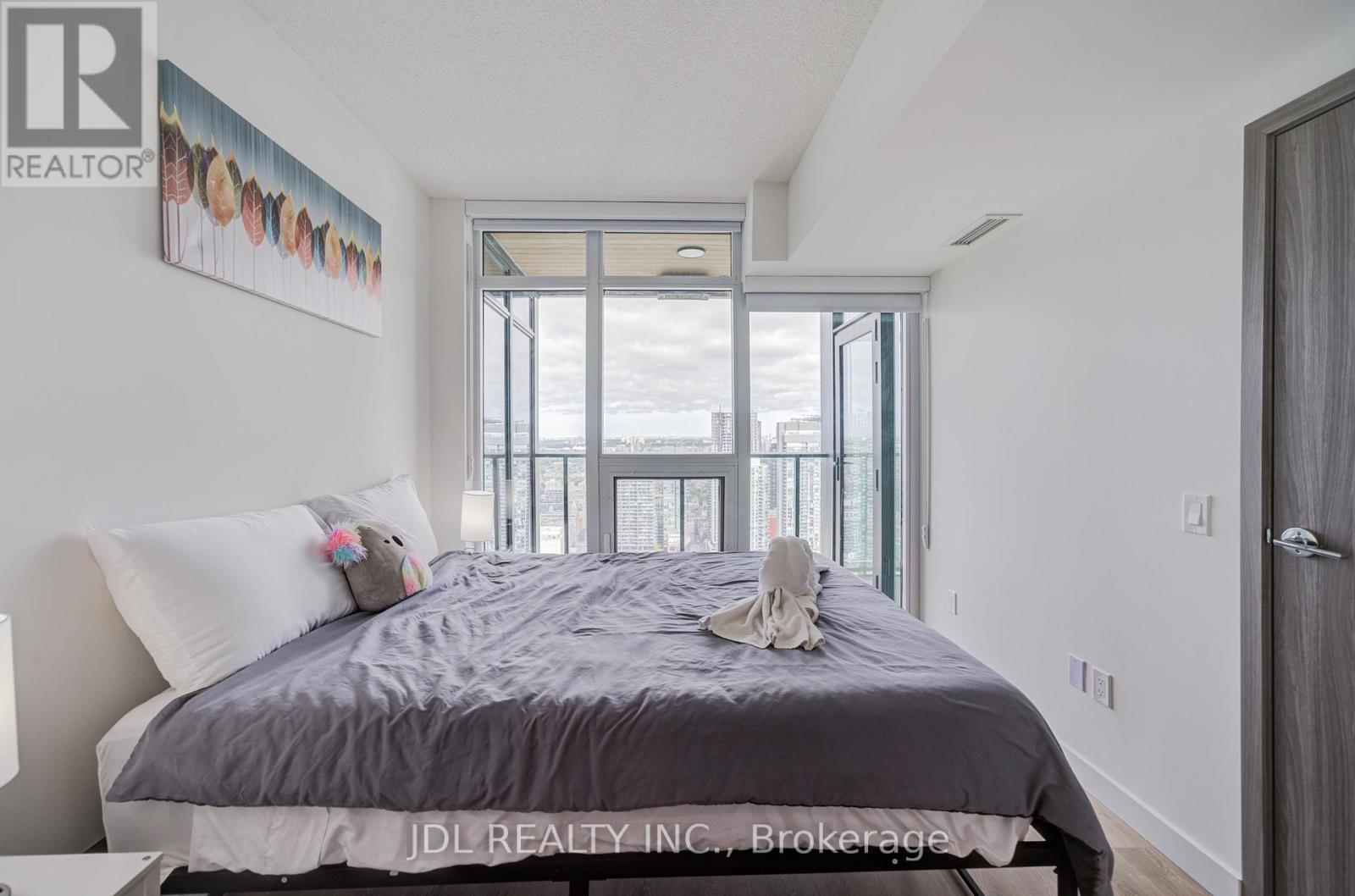 5112 - 1 Concord Cityplace Way, Toronto, Ontario  M5V 0X3 - Photo 23 - C12650292