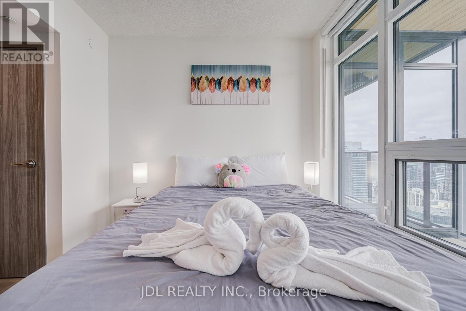 5112 - 1 Concord Cityplace Way, Toronto, Ontario  M5V 0X3 - Photo 24 - C12650292