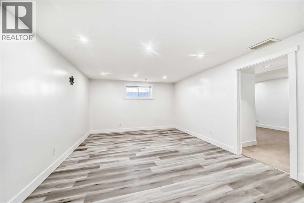 623 Madeira Drive Ne, Calgary, Alberta  T2A 4M7 - Photo 18 - A2275824