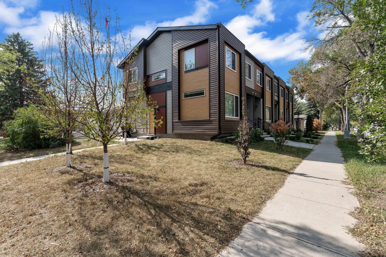 7903  122 Avenue, Edmonton, Alberta  T5B 0J8 - Photo 3 - 43688713