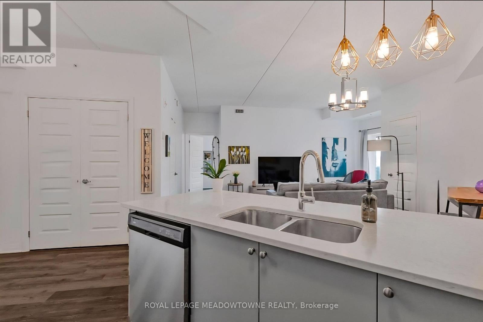 324 - 610 Farmstead Drive, Milton, Ontario  L9T 8X5 - Photo 10 - W12650296