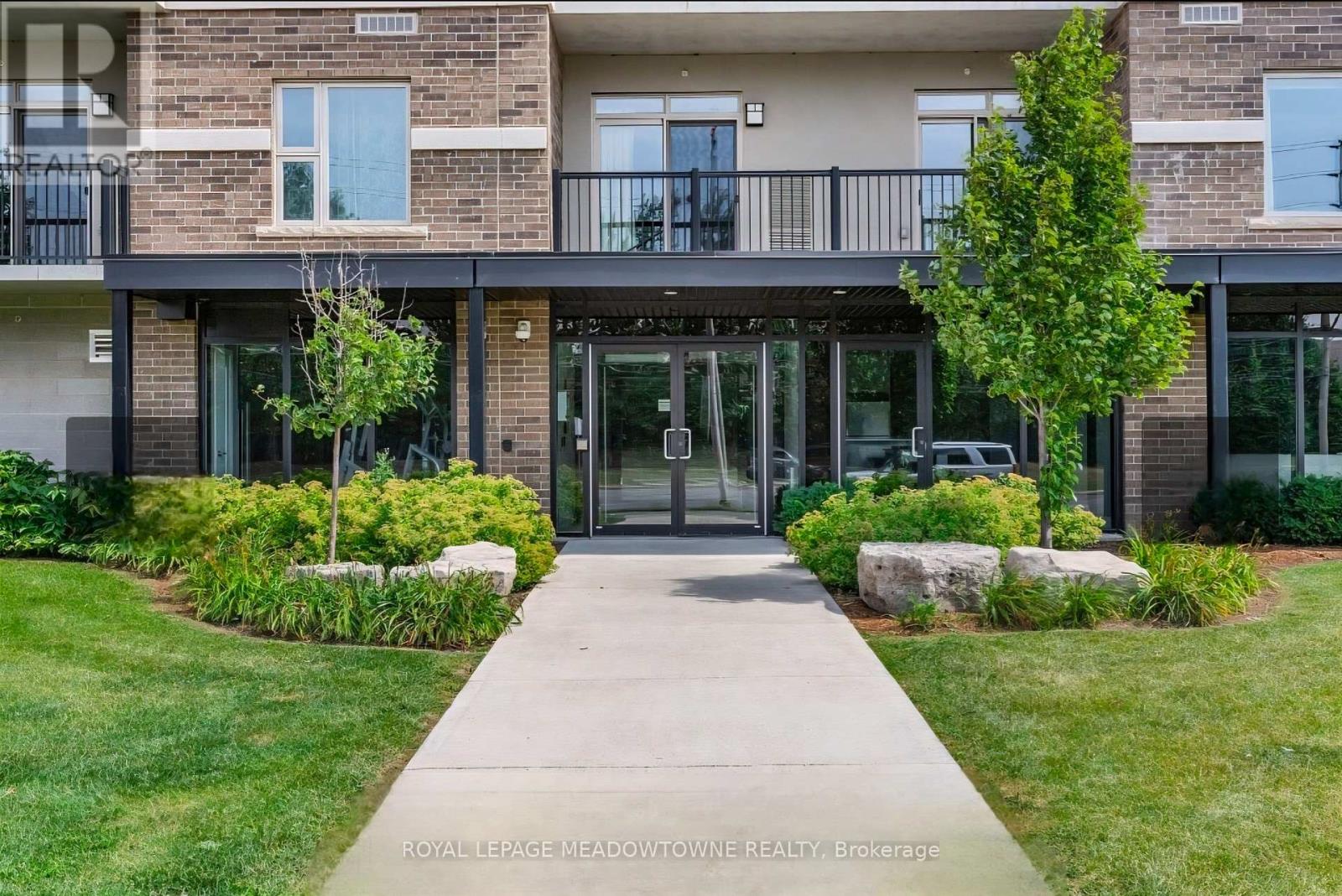 324 - 610 Farmstead Drive, Milton, Ontario  L9T 8X5 - Photo 4 - W12650296