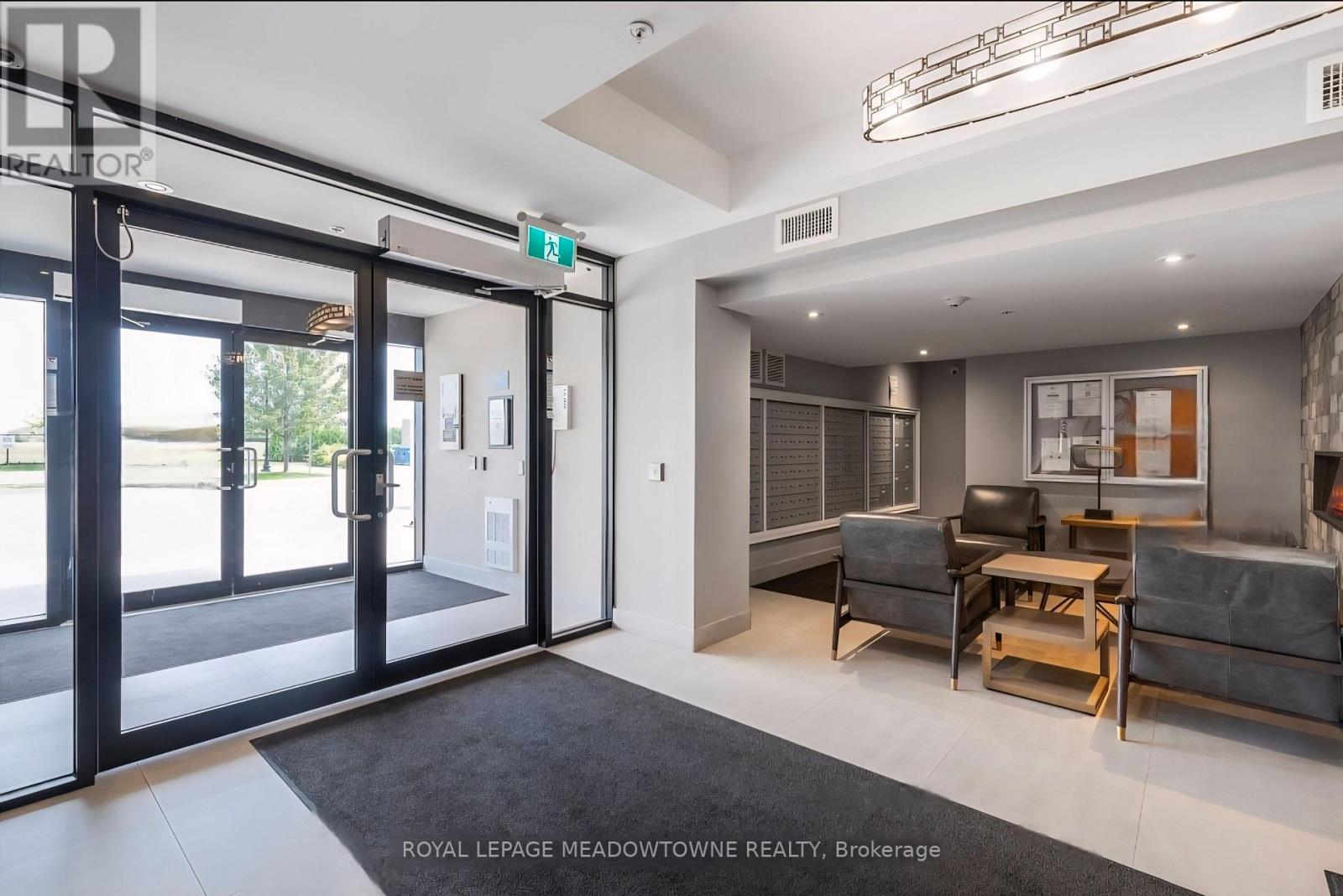 324 - 610 Farmstead Drive, Milton, Ontario  L9T 8X5 - Photo 5 - W12650296