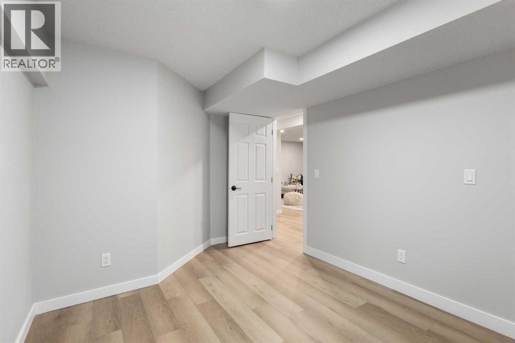 7512 Hunterfield Road Nw, Calgary, Alberta  T2K 4L1 - Photo 29 - A2275257