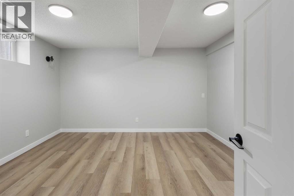 7512 Hunterfield Road Nw, Calgary, Alberta  T2K 4L1 - Photo 33 - A2275257