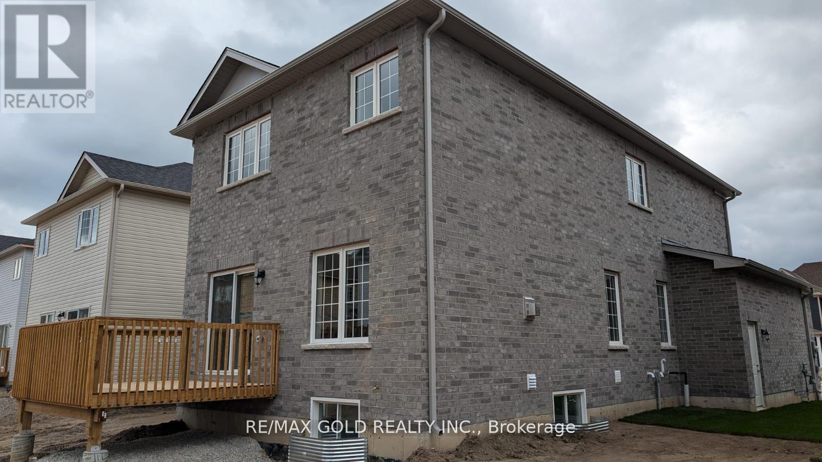 230 Mckenzie Drive N, Clearview, Ontario  L0M 1S0 - Photo 23 - S12597906