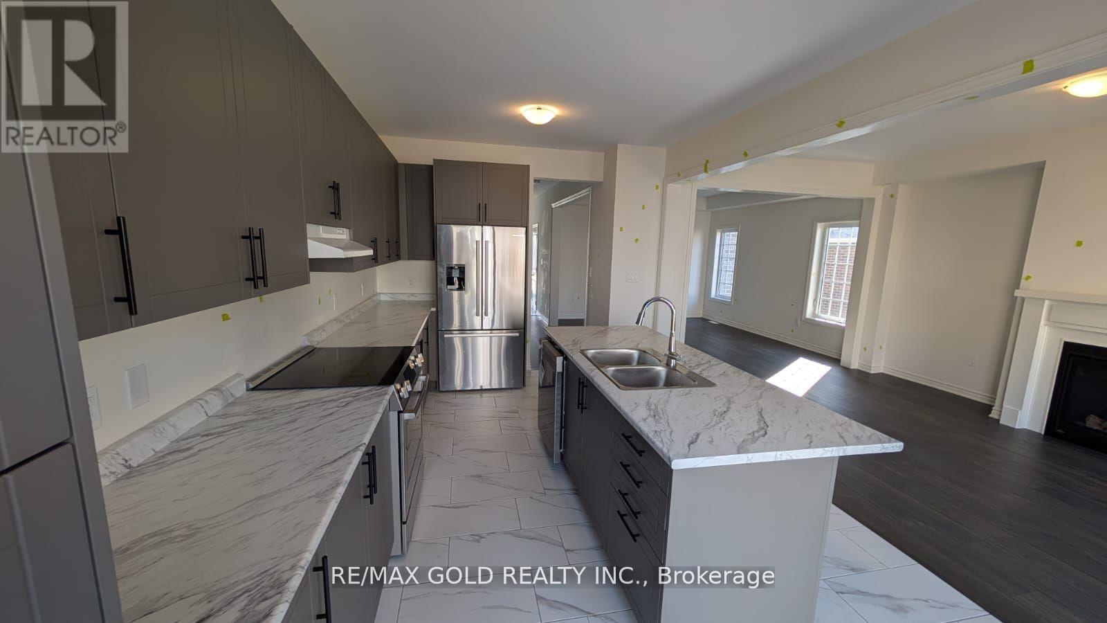 230 Mckenzie Drive N, Clearview, Ontario  L0M 1S0 - Photo 9 - S12597906