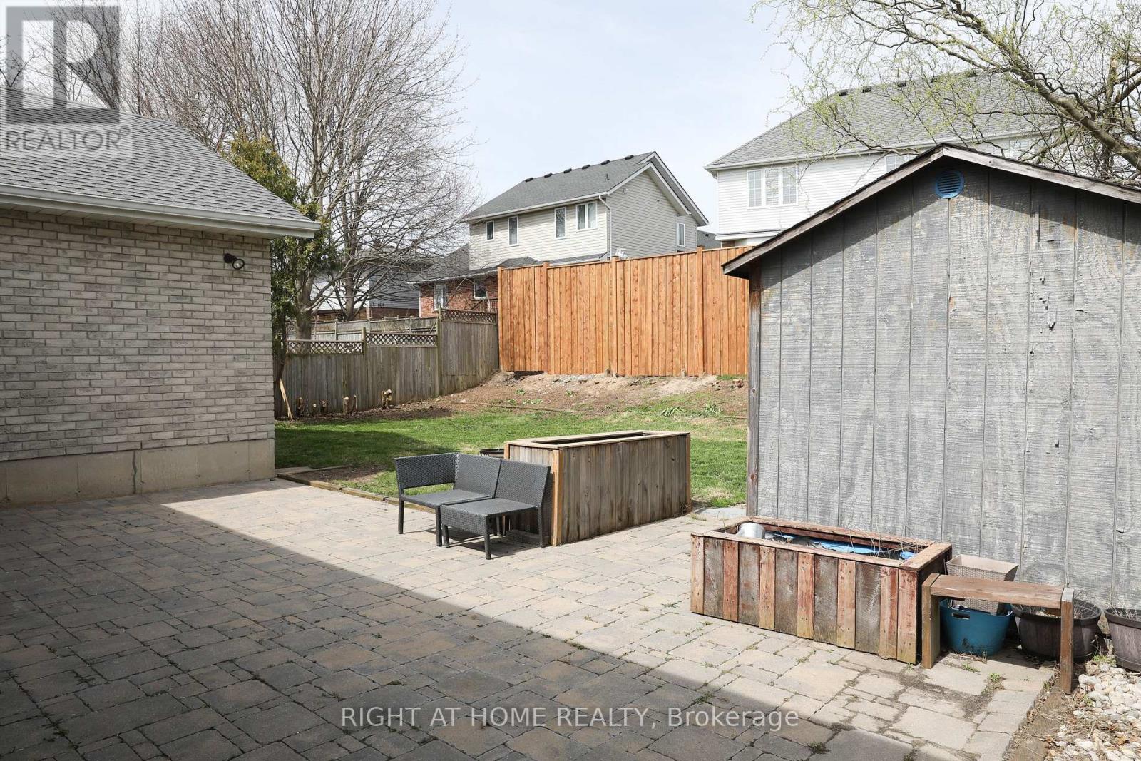 516 Springbank Avenue N, Woodstock, Ontario  N4T 1H1 - Photo 21 - X12650310