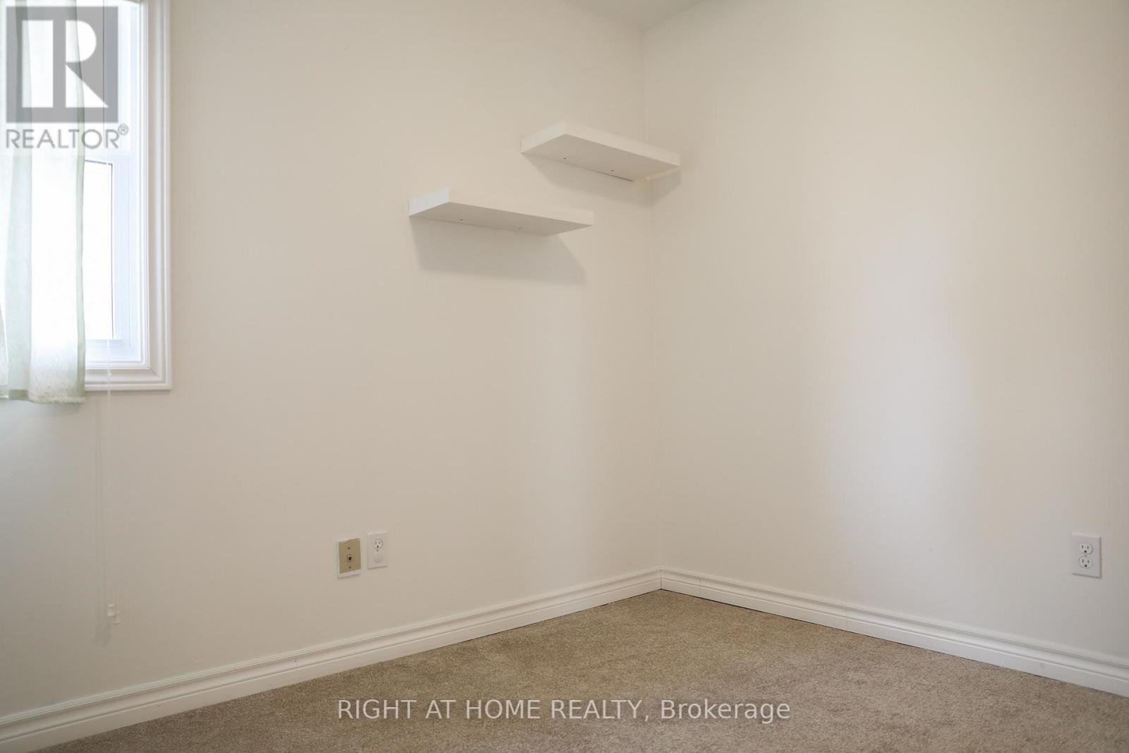 516 Springbank Avenue N, Woodstock, Ontario  N4T 1H1 - Photo 9 - X12650310